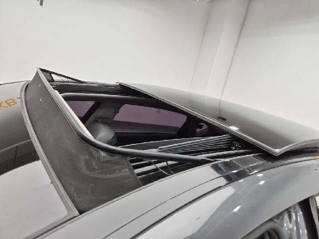 6081002379R13.jpg