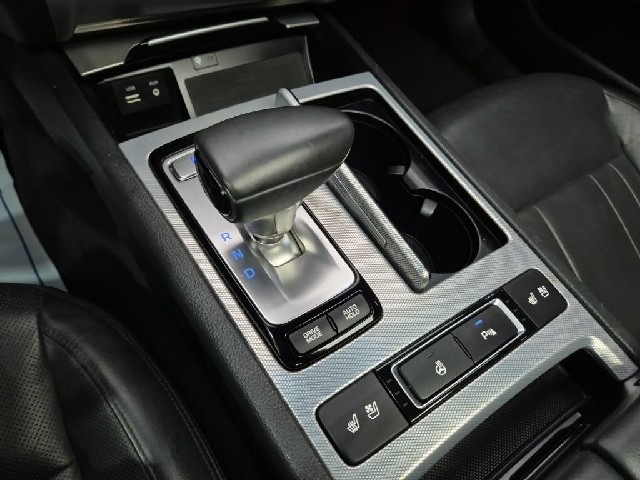 6081002379R8.jpg