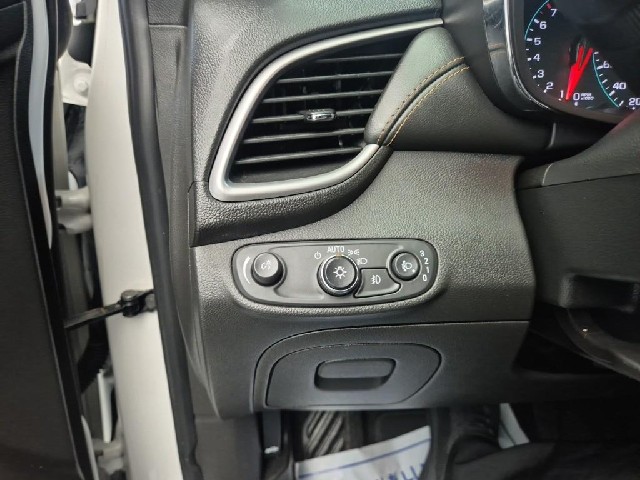 6071500496R17.jpg