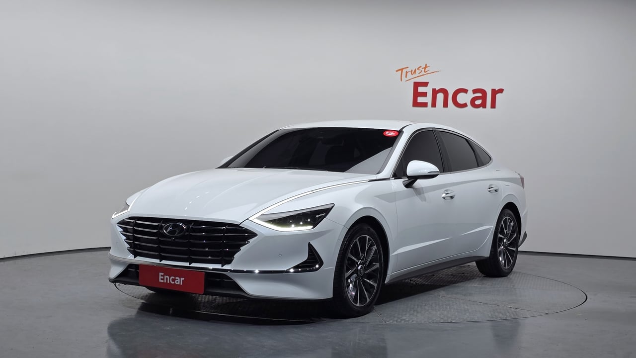 2020 Hyundai Sonata, photo 1 of 1