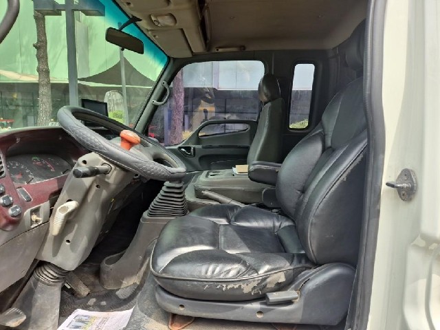 5071001995R10.jpg