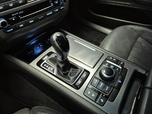 6031001379R8.jpg