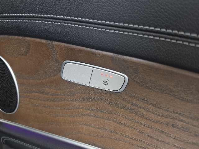 e8743524d0d7ba1d5716b5b6989966c5.jpeg