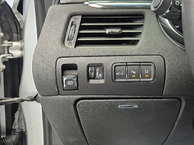 6031002304R18.jpg