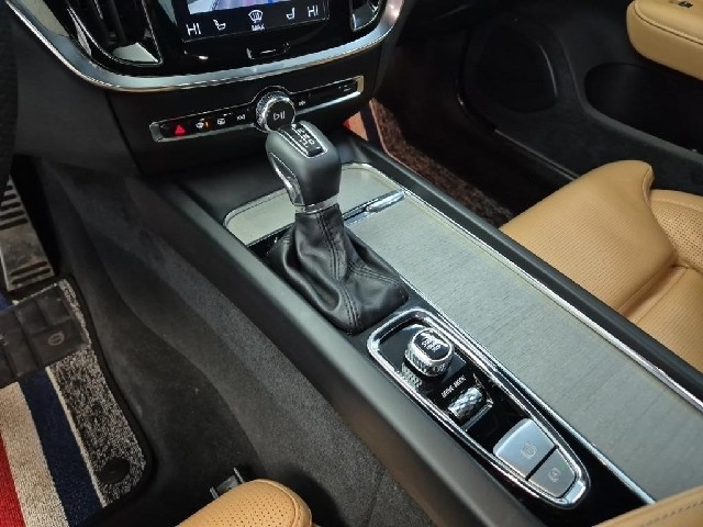 6031501771R8.jpg