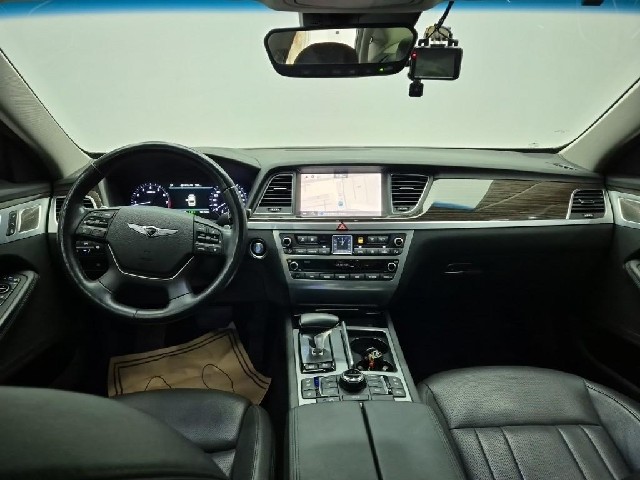 6081000723R7.jpg