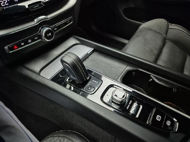 6031001882R8.jpg