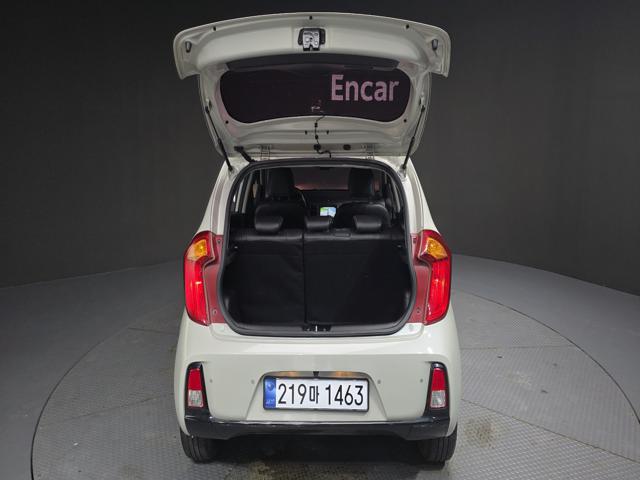 578ed14eee38cf397ada57908bf07baa.jpeg