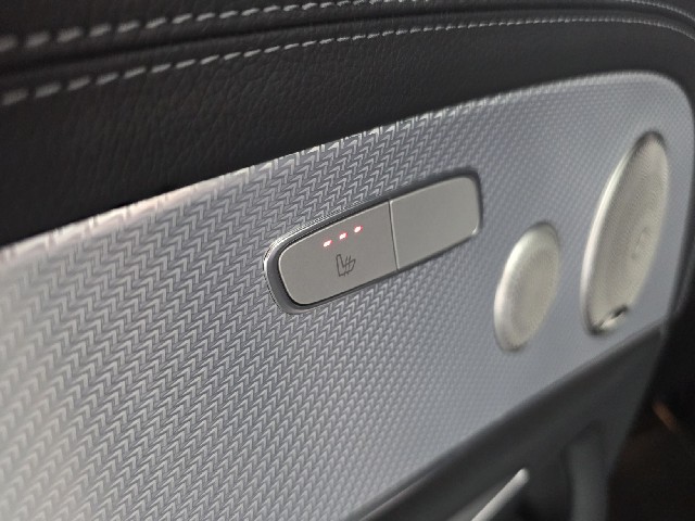 ac27757f7fcffd9953aa2d84bceafd60.jpeg