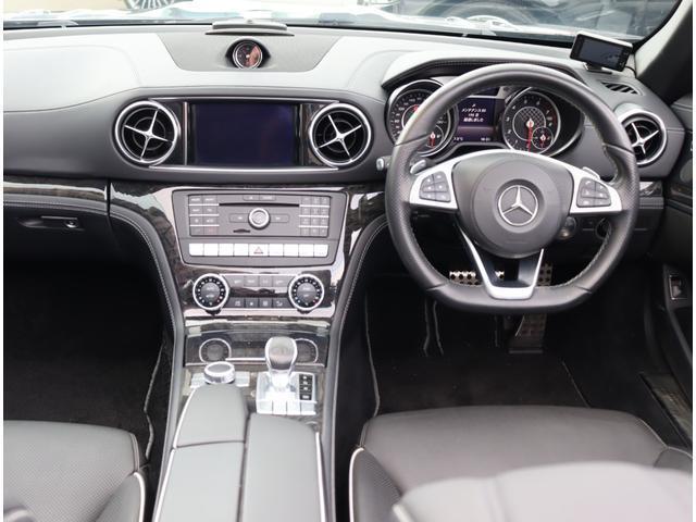 22205032_carP_l_2.jpg