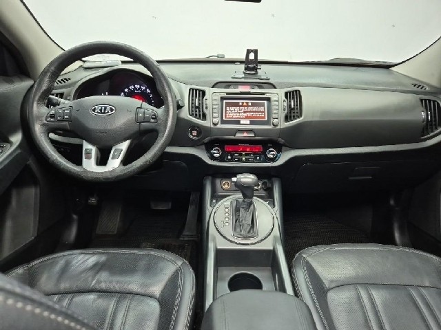 6081000525R7.jpg