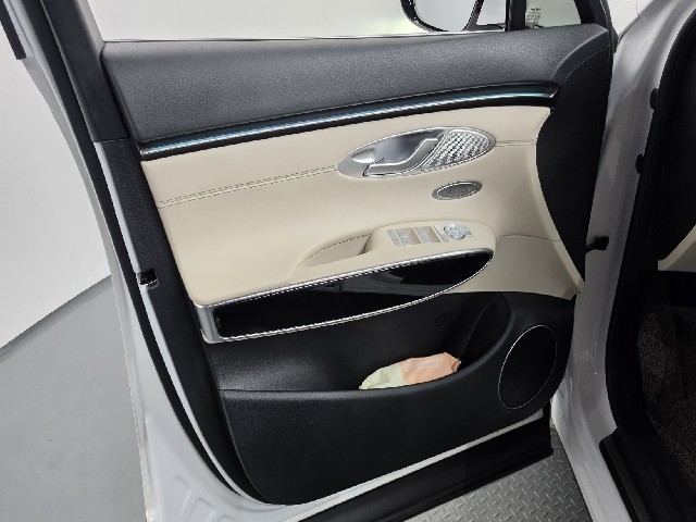 f7b475ab72809ee5f5e7b301d5d34cc3.jpeg