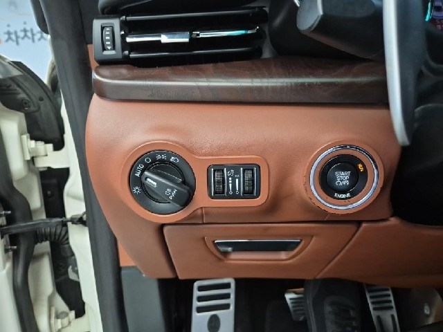 6061500693R17.jpg