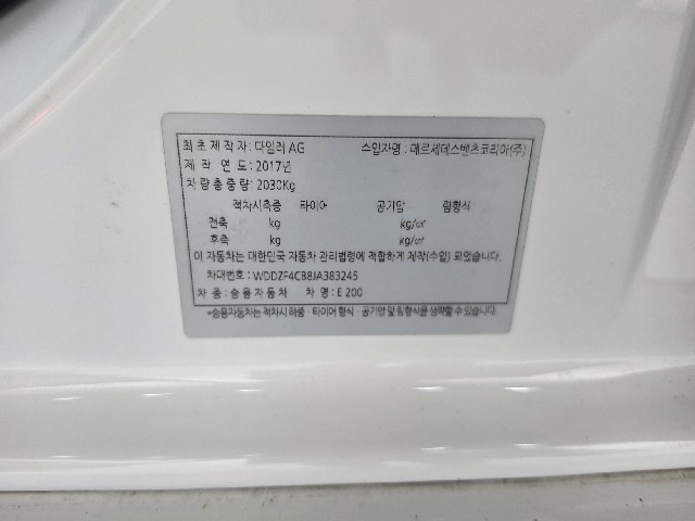 4cb578fe0db45c95e25a4c0a13769222.jpeg
