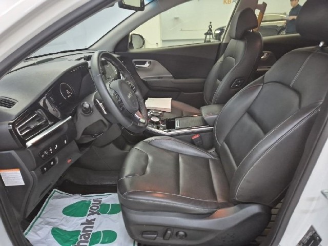 6071500644R11.jpg