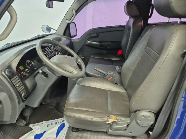 6071002043R10.jpg