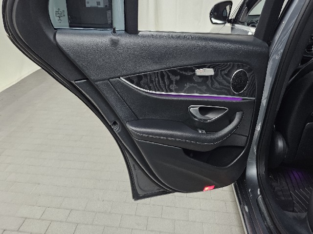 e290404deb2e3792cad51015ec302aa8.jpeg