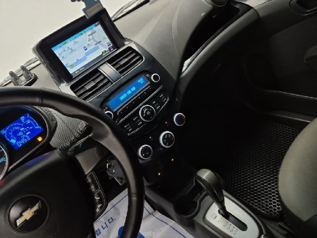 5111000984R10.jpg