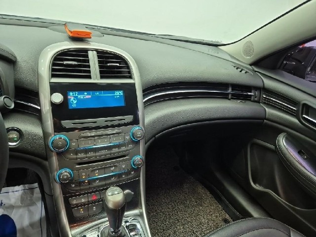 6071500626R10.jpg