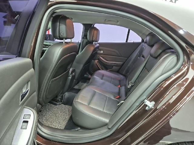 6071500626R12.jpg