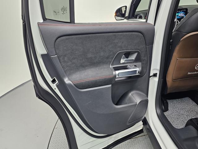 87de027aaae3ff7b6acedcb0aeae12f9.jpeg