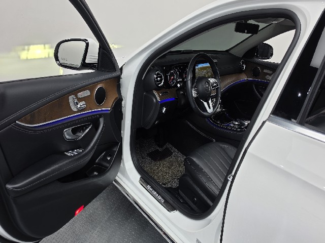 faef7cf76206fa61b84d348bb8188219.jpeg