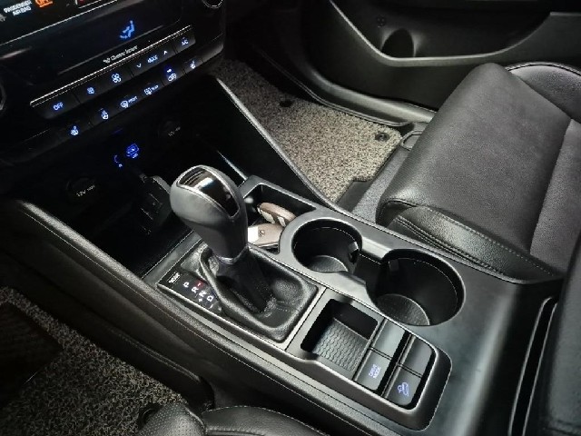 6041000257R8.jpg