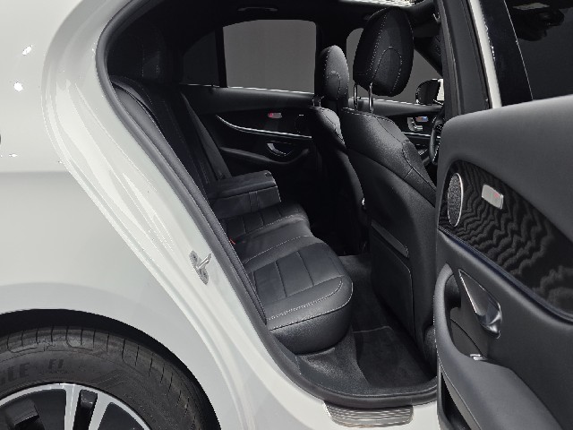 e60da299d4242451a937d924cfeb1c39.jpeg