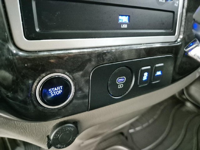 6081000273R15.jpg