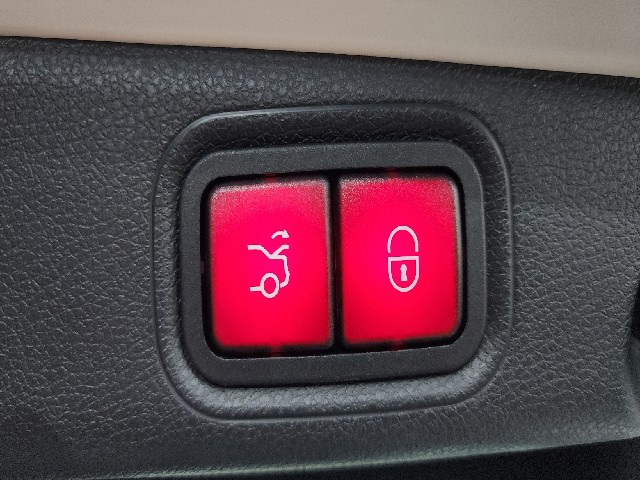 549e0763623fdf80ef06b7cb34eac336.jpeg