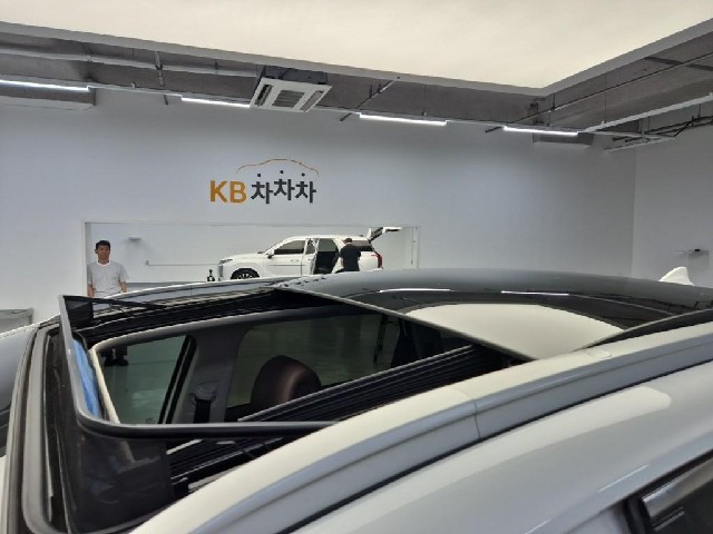 6081500872R13.jpg