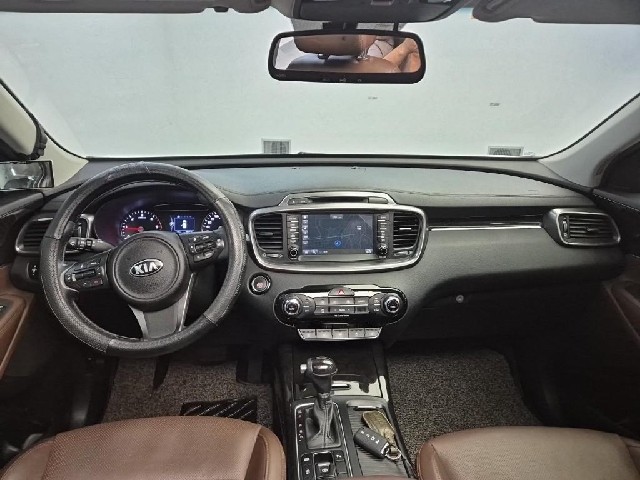 6081500872R7.jpg