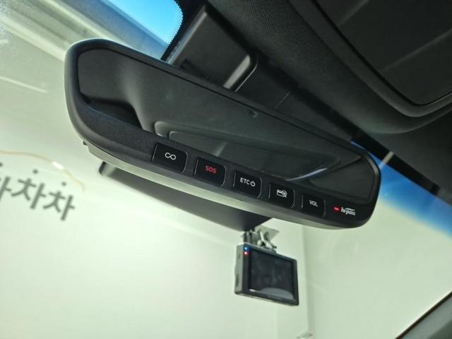 6051001982R16.jpg