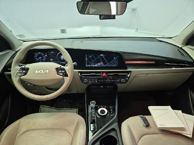 6081500701R7.jpg