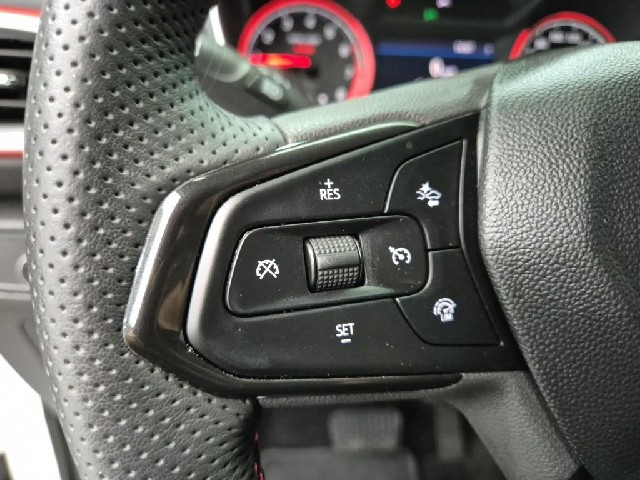 6081000068R15.jpg