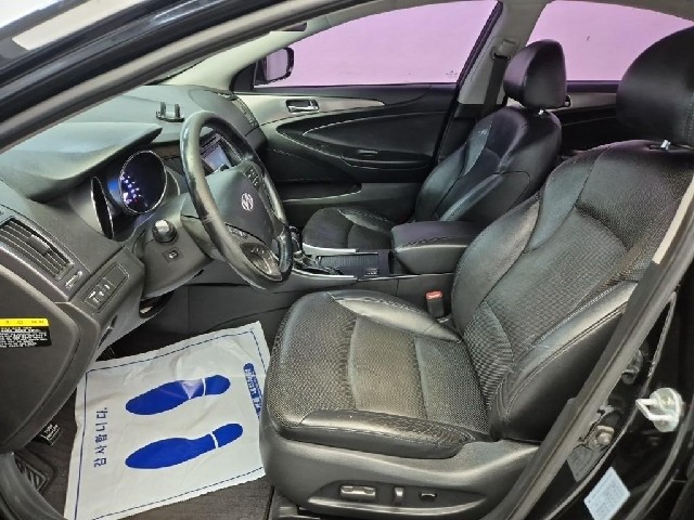 6081000017R11.jpg
