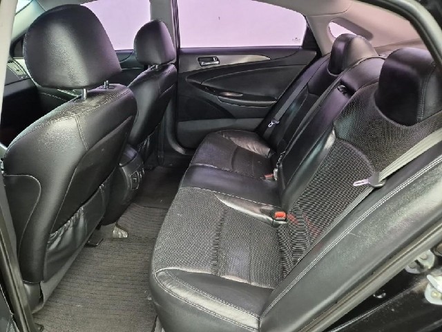 6081000017R12.jpg