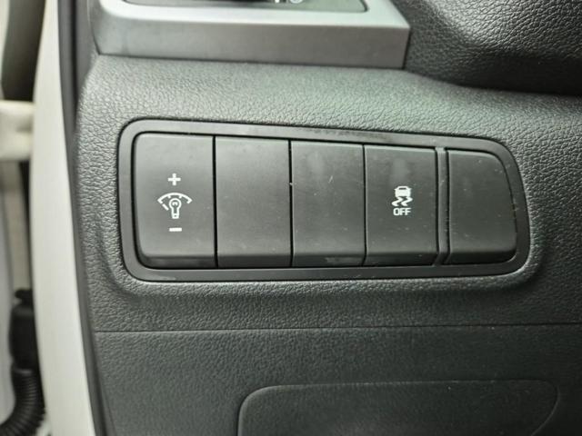 6051001704R17.jpg
