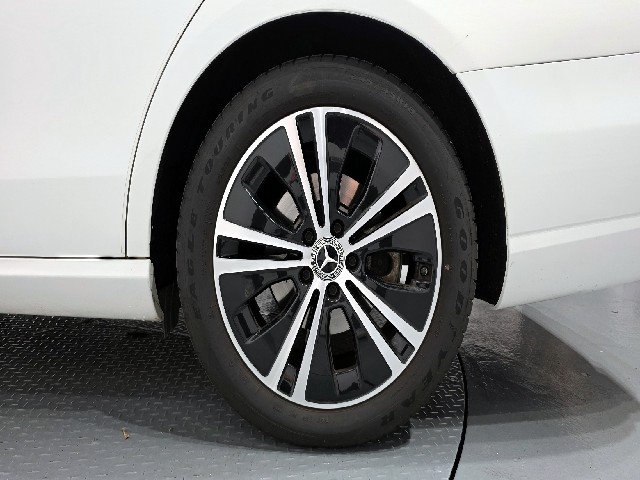 e27fe61ee1921aa242b541dc2ee8630d.jpeg