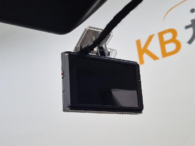 6081500466R16.jpg