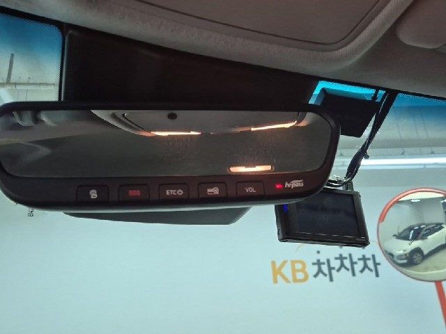 6081500673R17.jpg