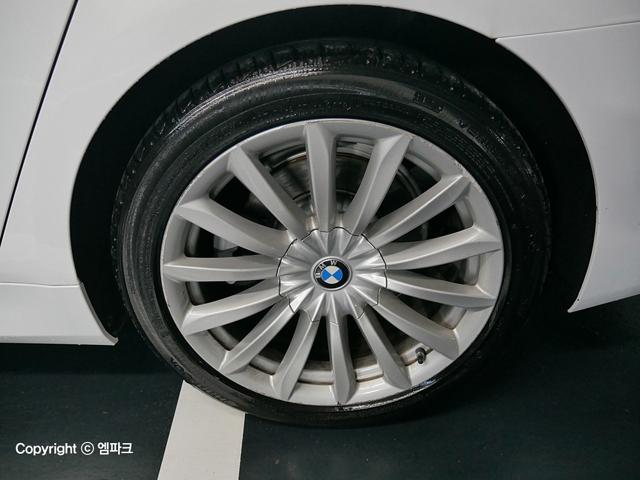 0081000913R12.jpg