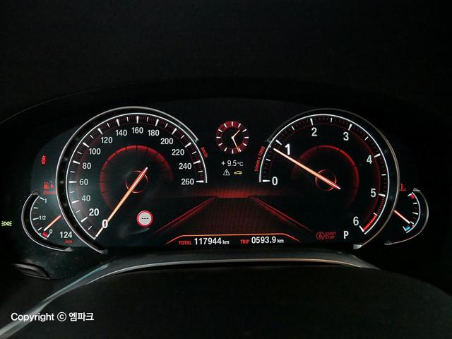 0081000913R7.jpg