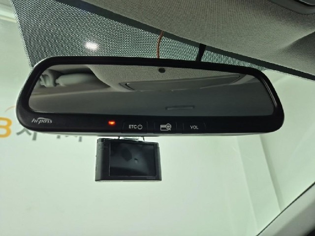 6071001674R15.jpg