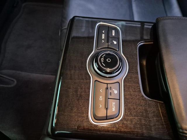 6031000936R19.jpg
