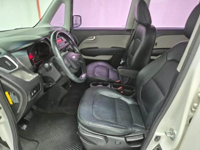 6051000229R11.jpg