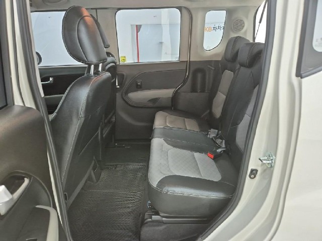 6091002476R12.jpg