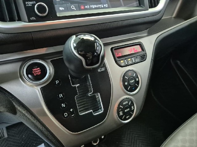 6091002476R8.jpg