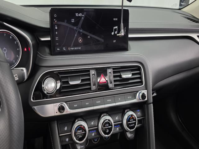 6fe7cea0325b8a0118cb32377597bba5.jpeg
