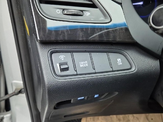 5121001888R16.jpg